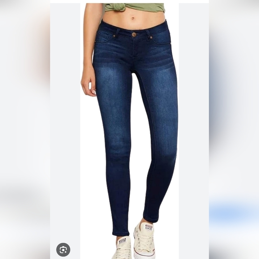 Hollister Dark Blue Mid Rise Skinny Jeans - Size 28 Great Condition
